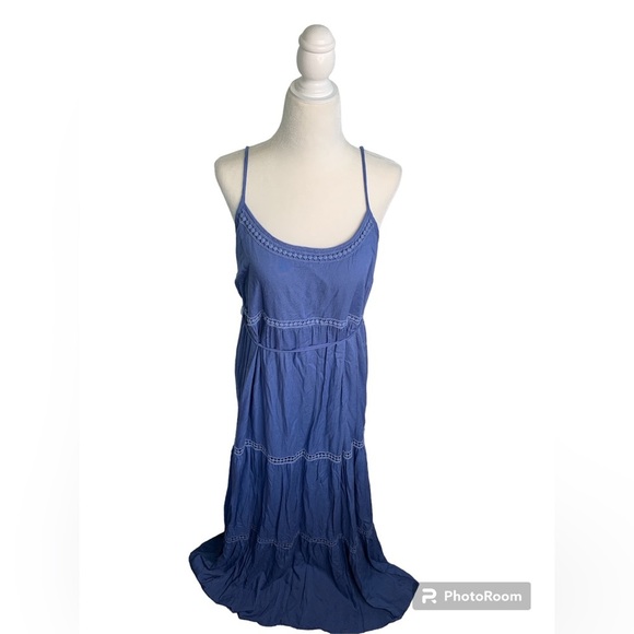 Motherhood Maternity Dresses & Skirts - Motherhood Maternity Crochet Blue Maxi Dress size Medium